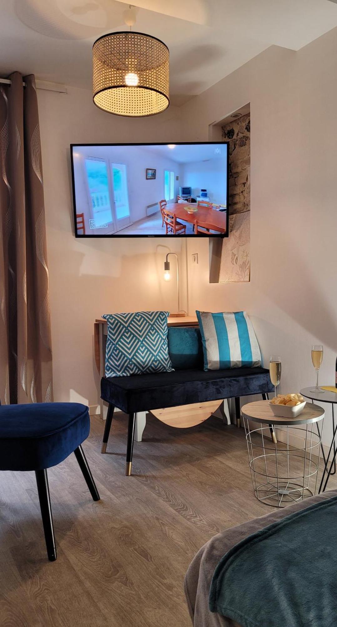 L'Etablissement La Plage A 2 Pas, Vous Propose 4 Appartements Neufs, Netflix, Lits Faits A Votre Arrivee, Serviettes De Toilette, Menage, Wifi, En Hyper Centre ,Plage A 100M, Box A Velos, Paiement 3 Fois Sans Frais, Prix Tout Compris Dieppe Luaran gambar